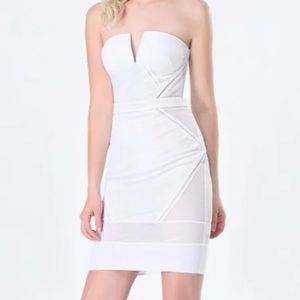 Bebe Mesh Strapless white dress - M